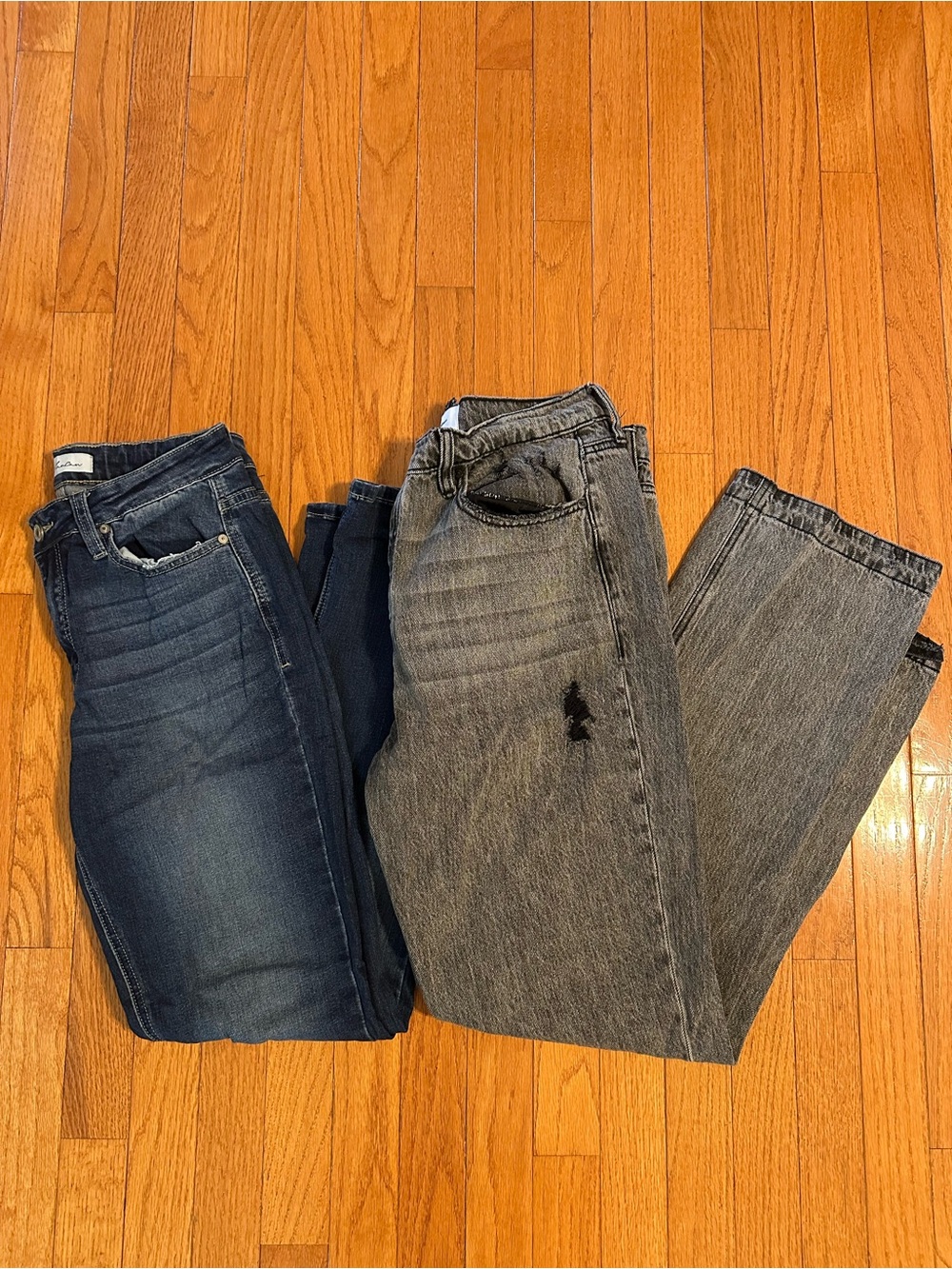KanCan Women's Ankle Jeans Duo - Dark Blue & Washed Gray